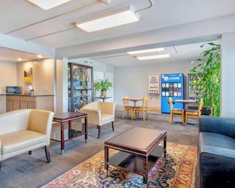 Motel 6 Springfield Oh - Springfield - Lounge