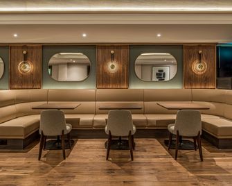 Hilton London Watford - Watford - Lounge