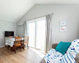 Hampton Beach Seaside Villa Unit 1 - Hampton