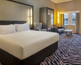 DoubleTree by Hilton Edinburgh City Centre - אדינבורו - חדר שינה
