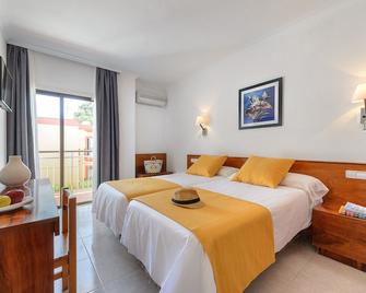 Aparthotel Vibra Bay - Sant Antoni de Portmany - Bedroom