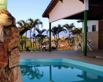 Pousada Sao Judas Tadeu - Guaratinguetá - Piscina