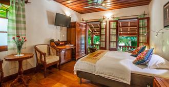 Mekong Riverview Hotel - Luang Prabang - Κρεβατοκάμαρα