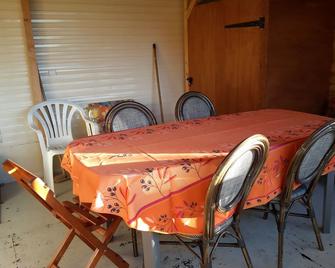 Rest And Relaxation In The Heart Of The Perche - Senonches - Comedor