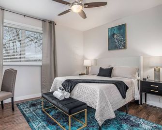 Gatsby Place | Beaches | Grand Mere | Wineries - Stevensville - Ložnice