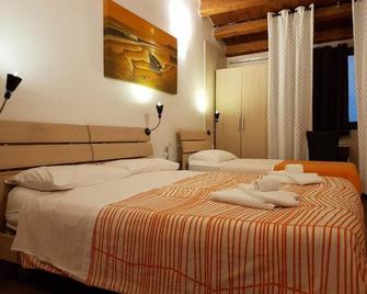 Terra del Sole Vittoria - Vittoria - Bedroom