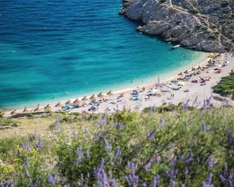 Nice Apartment In Stara Baska With Wifi - Stara Baška - Praia