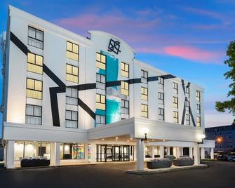 Standard King Room at Studio Allston Hotel - بوسطن - مبنى