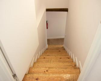 Apartamentos do Corgo - Vila Real - Escaleras