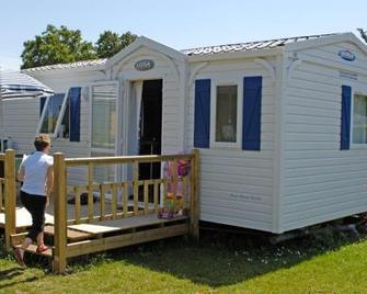 Camping Le Suroit - Le Bois-Plage-en-Ré