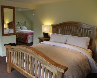Ashtree House Hotel - Paisley - Bedroom