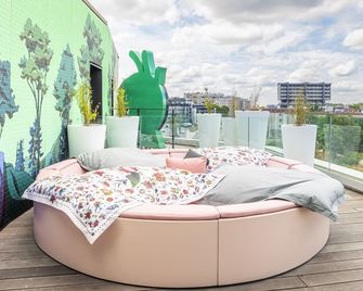 Jo&joe Paris - Gentilly Hotel - Hostel - Gentilly - Balcón