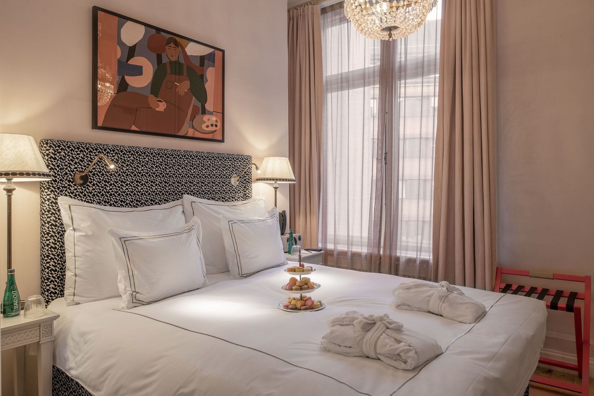 Bedroom view of The Sparrow Hotel