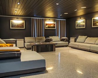 Orbi Palace Hotel & Suites - Bakuriani - Lounge