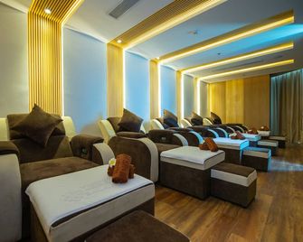 Sala Danang Beach Hotel - Da Nang