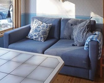 4 Person Holiday Home in Norrtalje - Norrtälje - Living room
