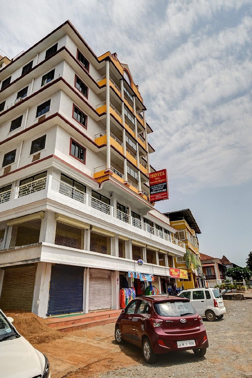 Hotel Shree Damodar Regency - 馬爾岡 - 建築