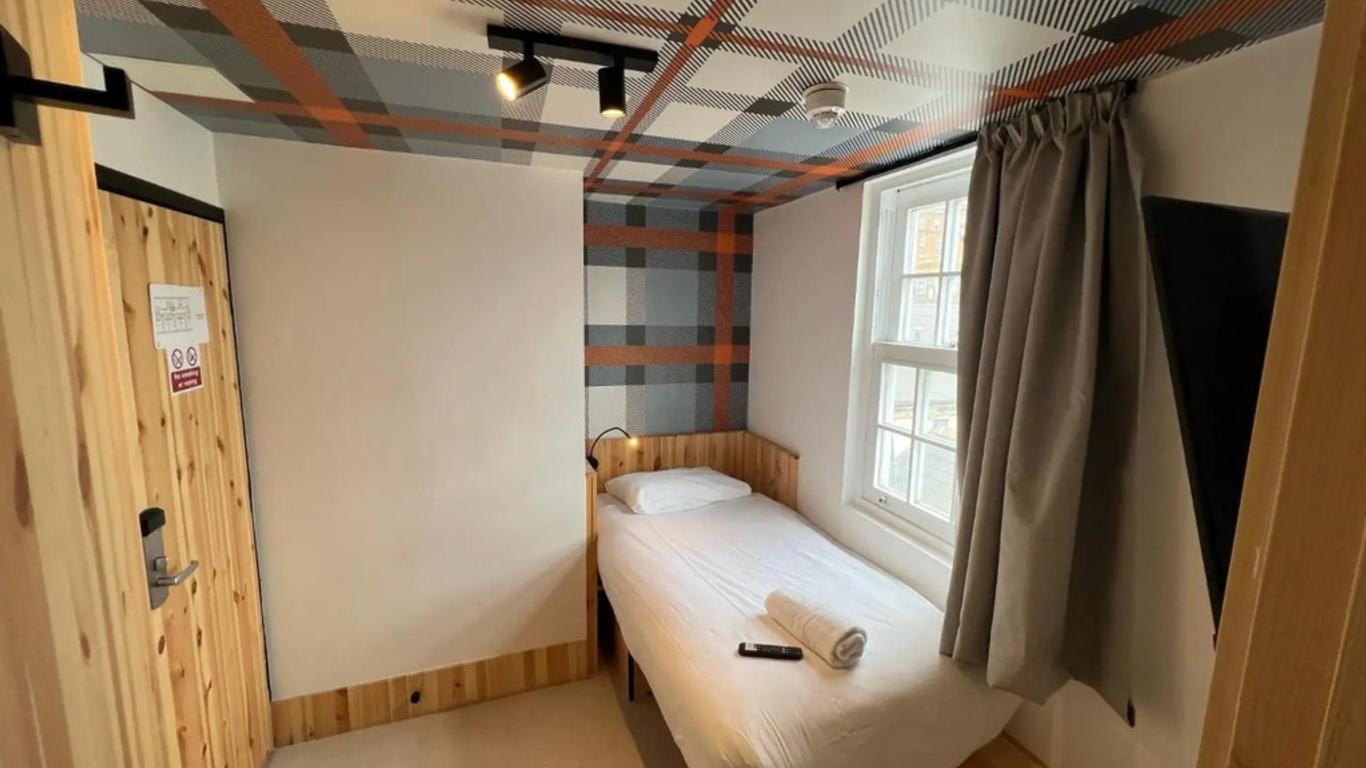 Easyhotel Paddington