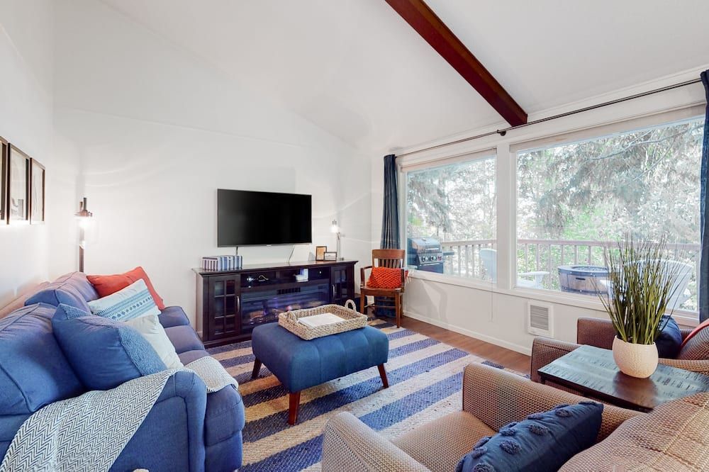Calamity Cabin - Gig Harbor - Soggiorno