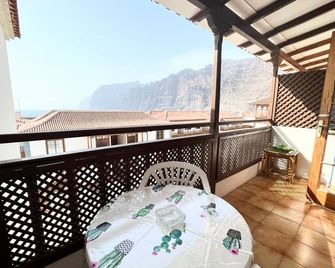 Poblado Marinero, Los Gigantes 1 Room - Los Gigantes - Balcon