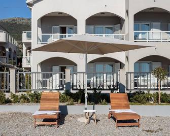 Apartments Mini Laguna - Teodo - Patio