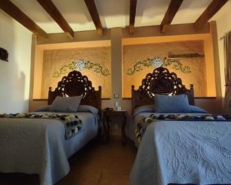 Hotel Grand Maria - San Cristóbal de las Casas - Bedroom