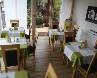 Wohlfühlgästehaus Eva-Maria Schätzle - Schonach im Schwarzwald - Restaurant