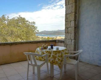 Residence la Costa - Cannigione - Balcone