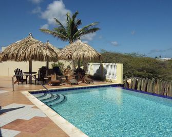 Aruba Cunucu Residence - Noord - Piscina