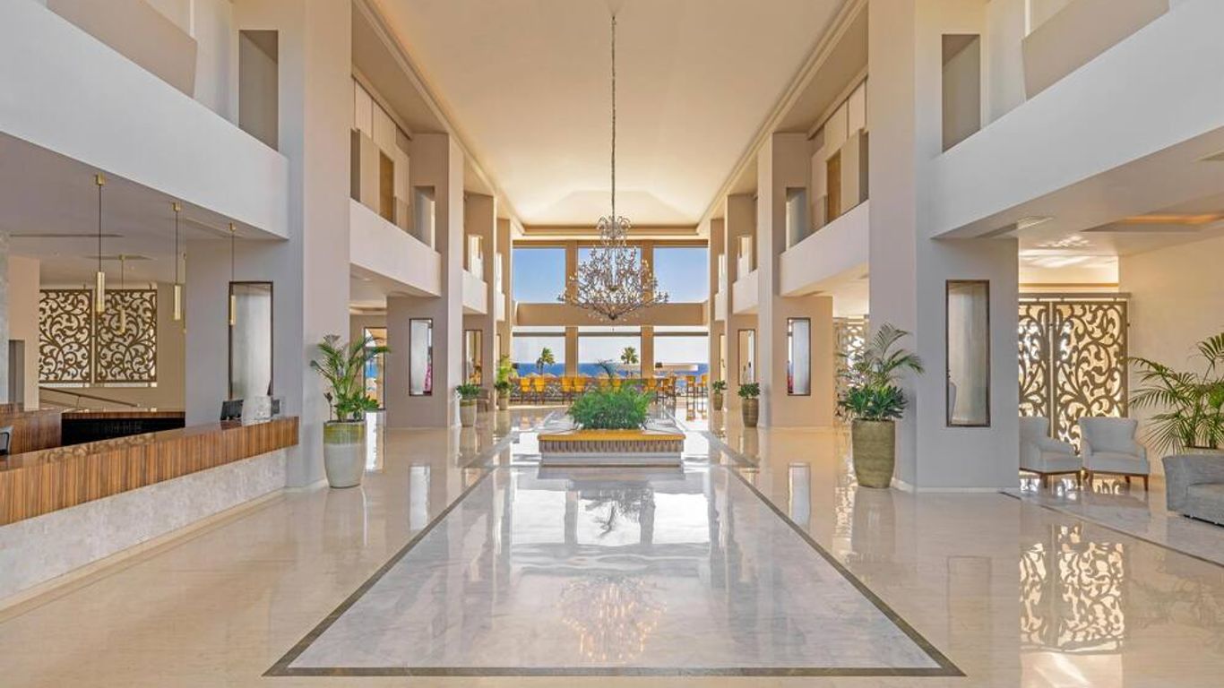 Kresten Royal Euphoria Resort