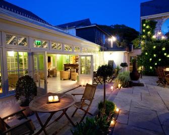 Rosleague Manor Hotel - Letterfrack - Patio