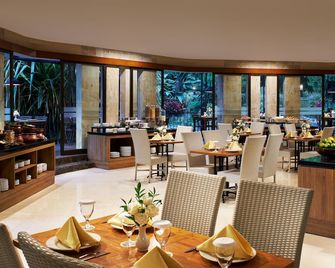 El Hotel Kartika Wijaya Batu - Batu - Restaurant