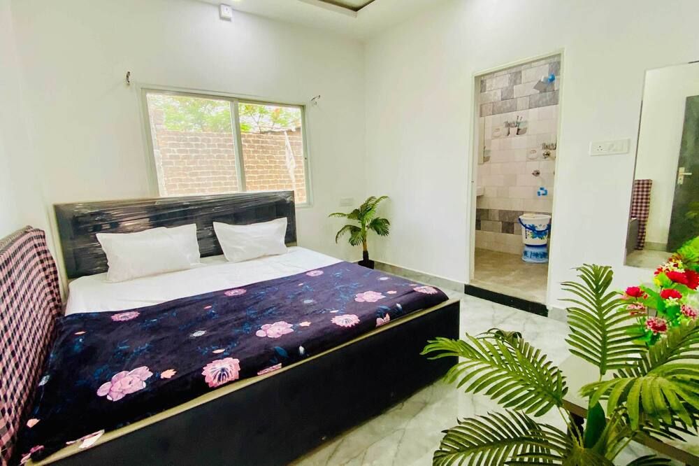 Prabhu Ji Home Stay - אויאיין - חדר שינה