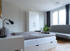 Hitrental Marktplatz Studios - Basel - Bedroom