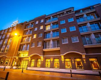 Hotel Aazaert By Wp Hotels - בלנקנברג - בניין