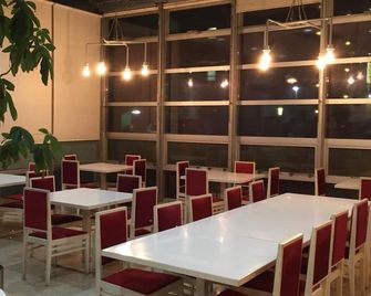 ホテルクラウンヒルズ甲府 - 甲府市 - レストラン