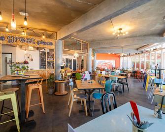 greet Hotel Bordeaux Aeroport - Merignac - Ресторан