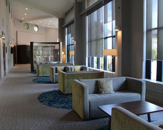 Novotel London Stansted Airport - Stansted - Recepción