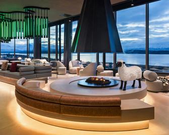 Moxy Tromso - טרומסו - טרקלין