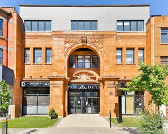 Parc Avenue Hostel - Montreal - Building