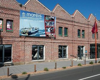 Escal'Hotel - Étaples - Gebouw
