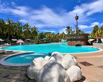 Quinta Luna Mar - Acajutla - Piscina