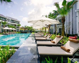 Senvila Boutique Resort - Hoi An - Piscina