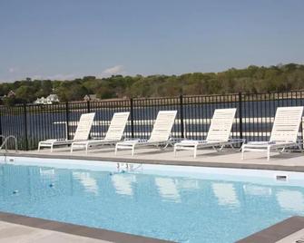 Bayview Resort - Hampton Bays - Pool