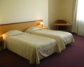 Laguna Hotel - Magnitogorsk - Camera da letto