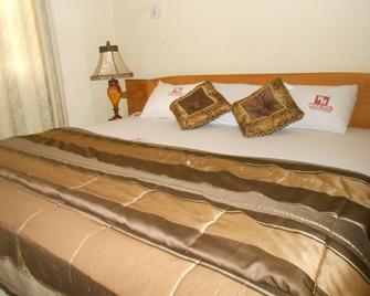 Nicolizy Hotel - Weija - Habitación