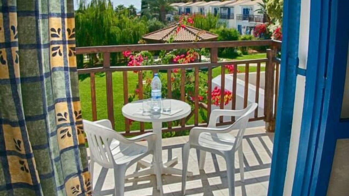 Hylatio Tourist Village