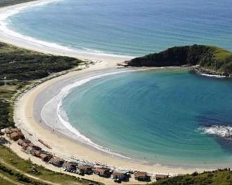 Aparthotel Praia do Pero - Cabo Frio - Beach