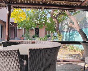 أريغ بوتيك هوتل - يريفان - شرفة مرصوفة