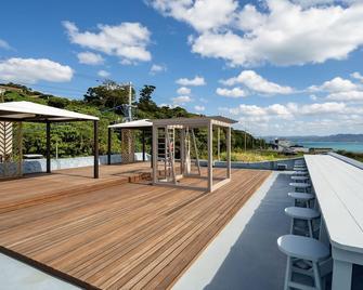 One Suite The Terrace - Nakijin - Balkón